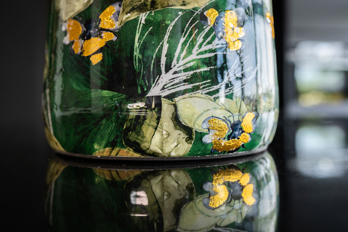 Pot Bee green