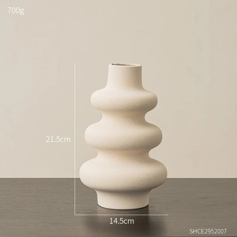 Moderne Decoratieve Vaas – Stijlvolle Keramische Blikvanger